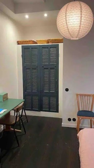 Typical Stylish Parisian Studio - Bastille Area Apartment