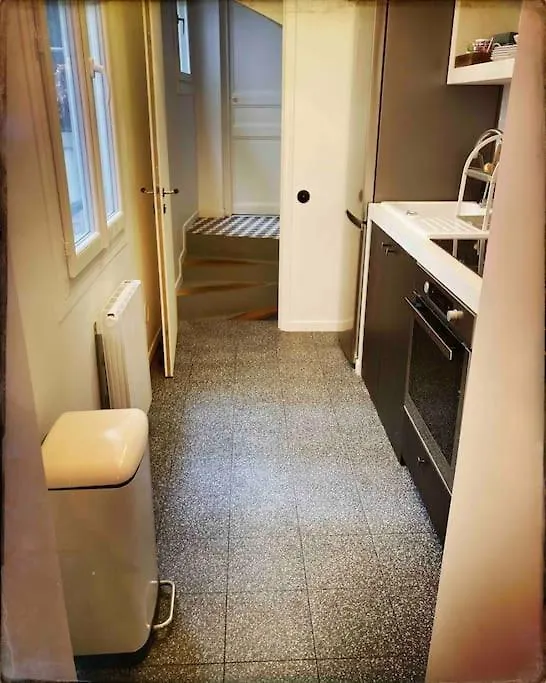 Typical Stylish Parisian Studio - Bastille Area * פריז